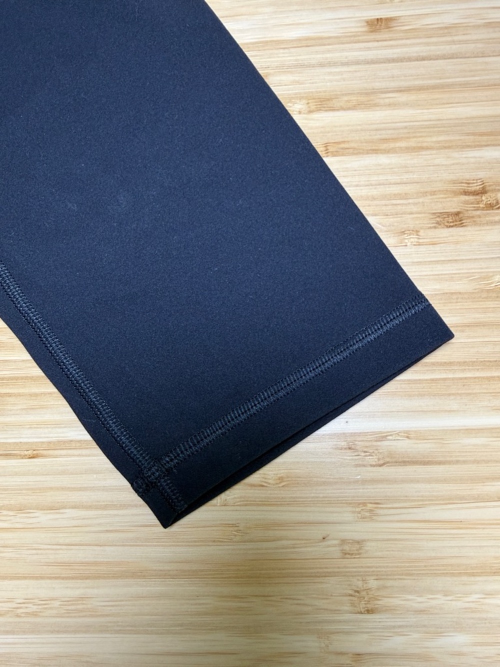 CRZ Yoga Black Workout Capri Leggings - Picture 5 of 5